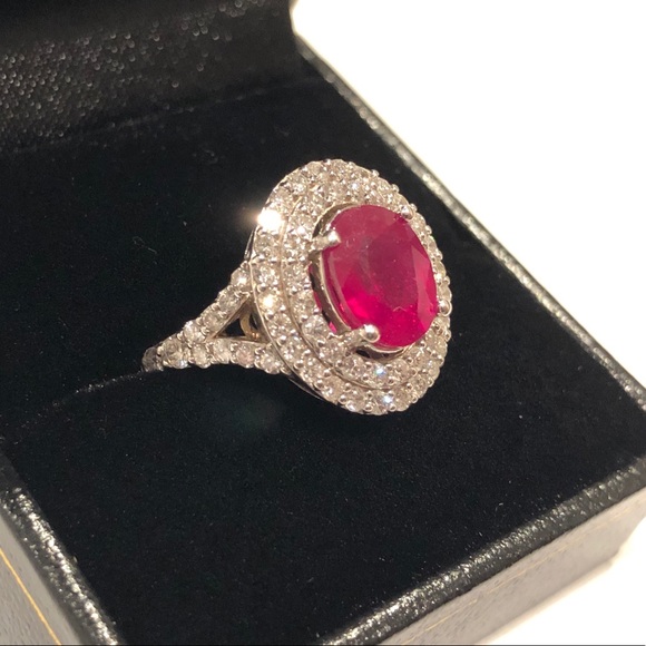 14K Gold Ruby & Diamond Ring - Picture 2 of 6